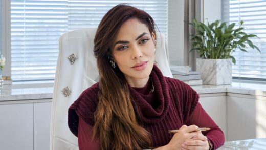 Dra. Keyla Klava: inovação, precisão e alta performance.