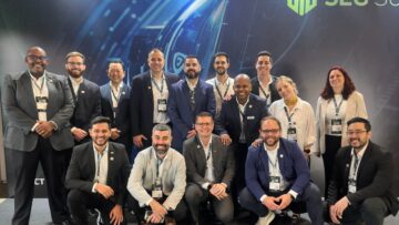 Equipe Axis Communications no evento.