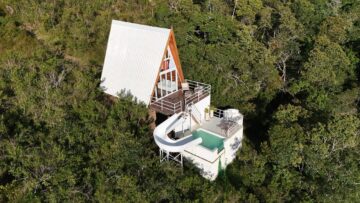 Chalé romântico Bosque da Fortuna, no interior da Bahia, alcançou 100% de ocupação por dois anos sem competir por preço.